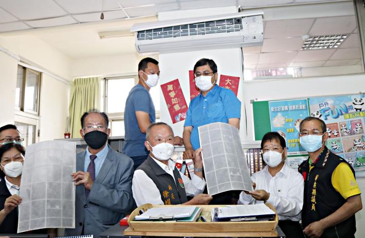 萬泰捐贈冷氣抑菌空氣濾網 守護苗縣學生健康IMG_3839.JPG
