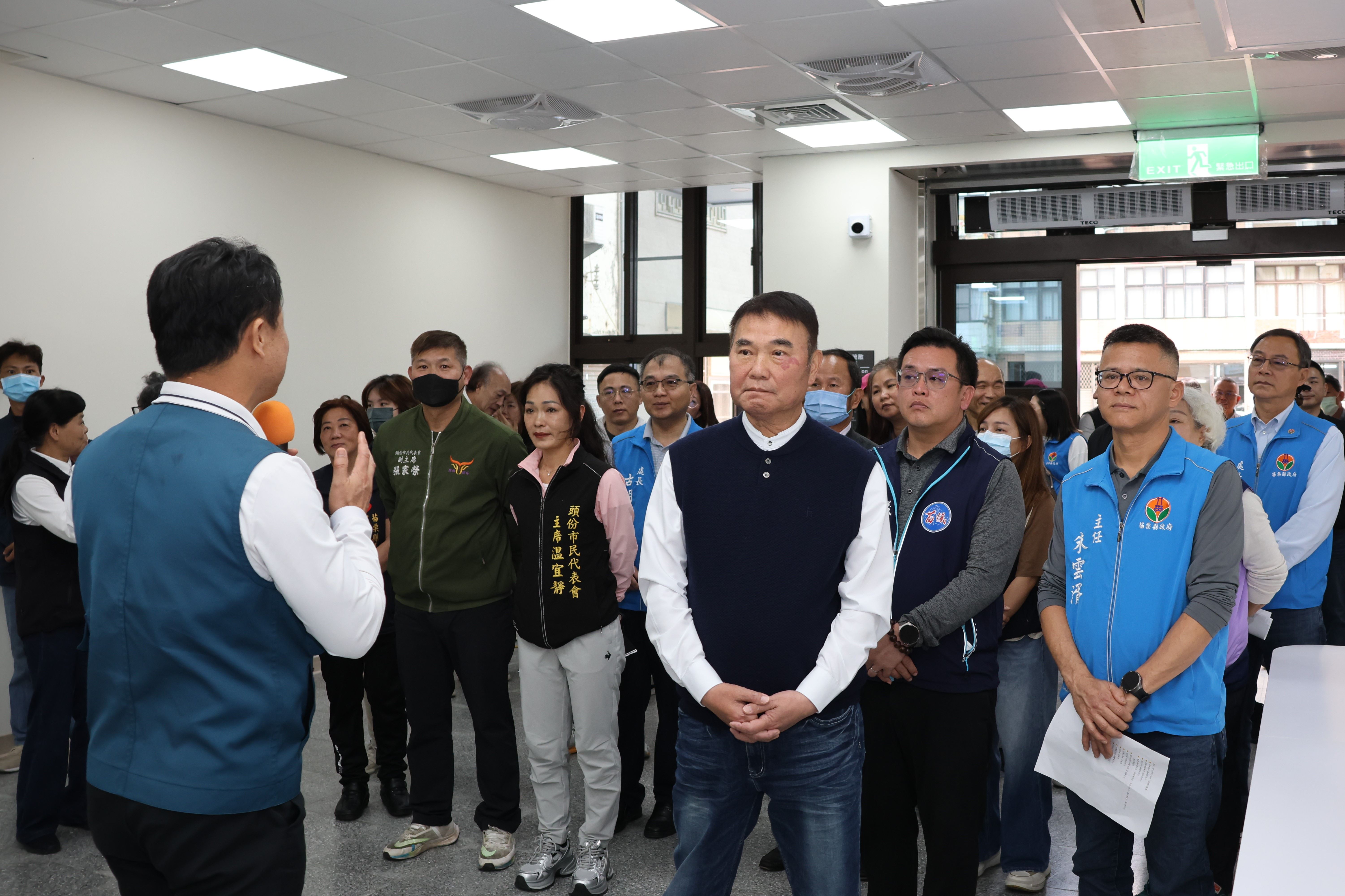 1縣府-縣長視察頭份市戶政事務所辦公廳舍新建工程