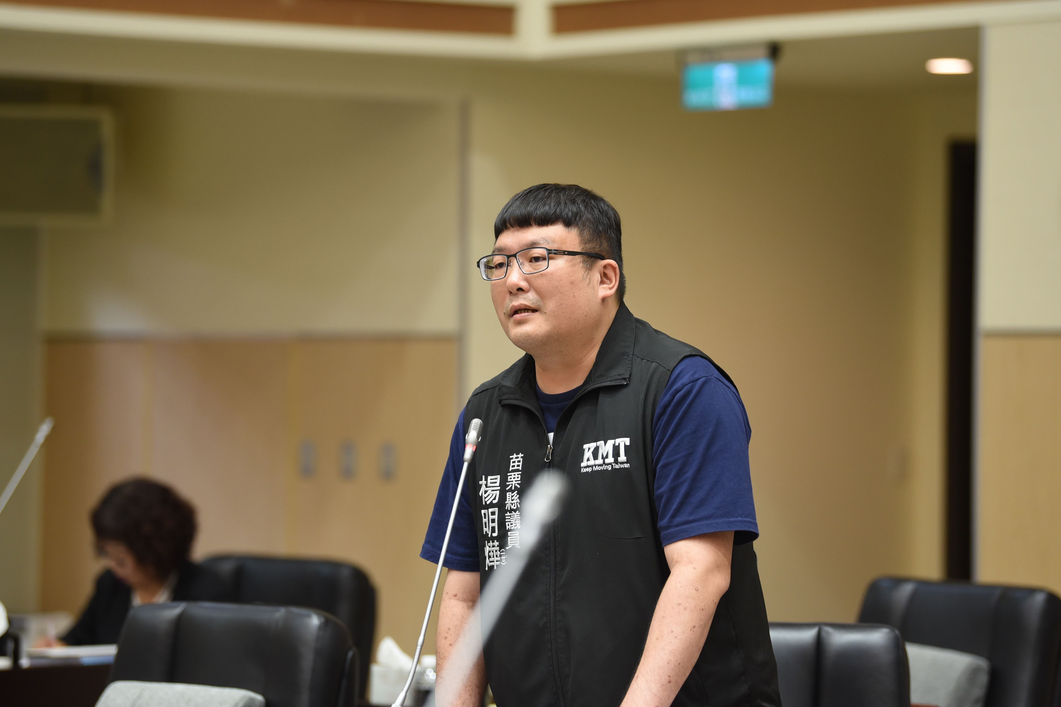 04縣府-縣議員楊明燁質詢DSC_0443.JPG