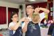 10縣府-講師指導民眾操作.JPG