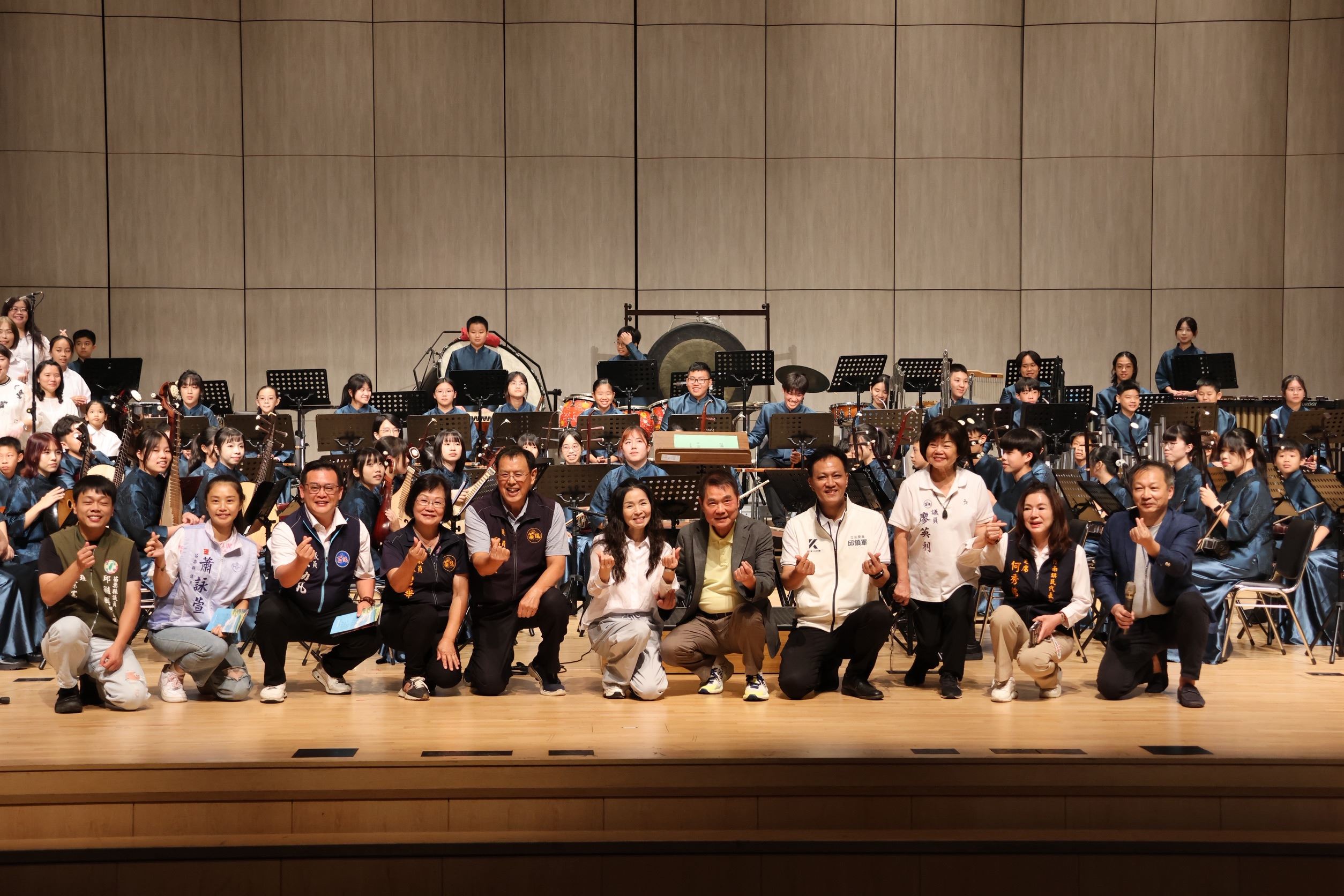 苗北青少年國樂團音樂會 縣長肯定團員演出精彩