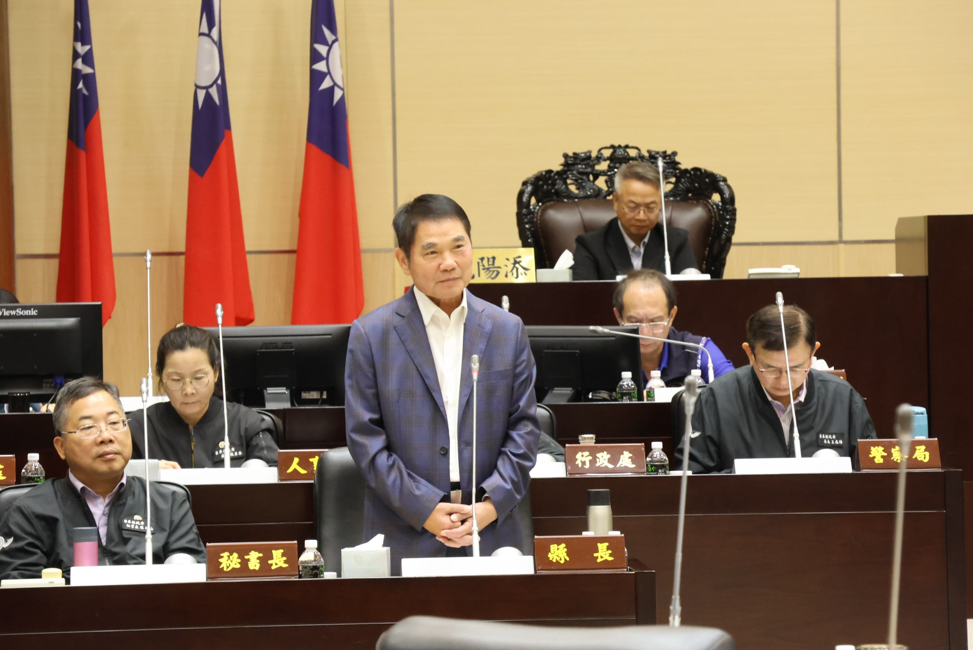 議會總質詢 縣長回應營養午餐補助讓孩子健康長大