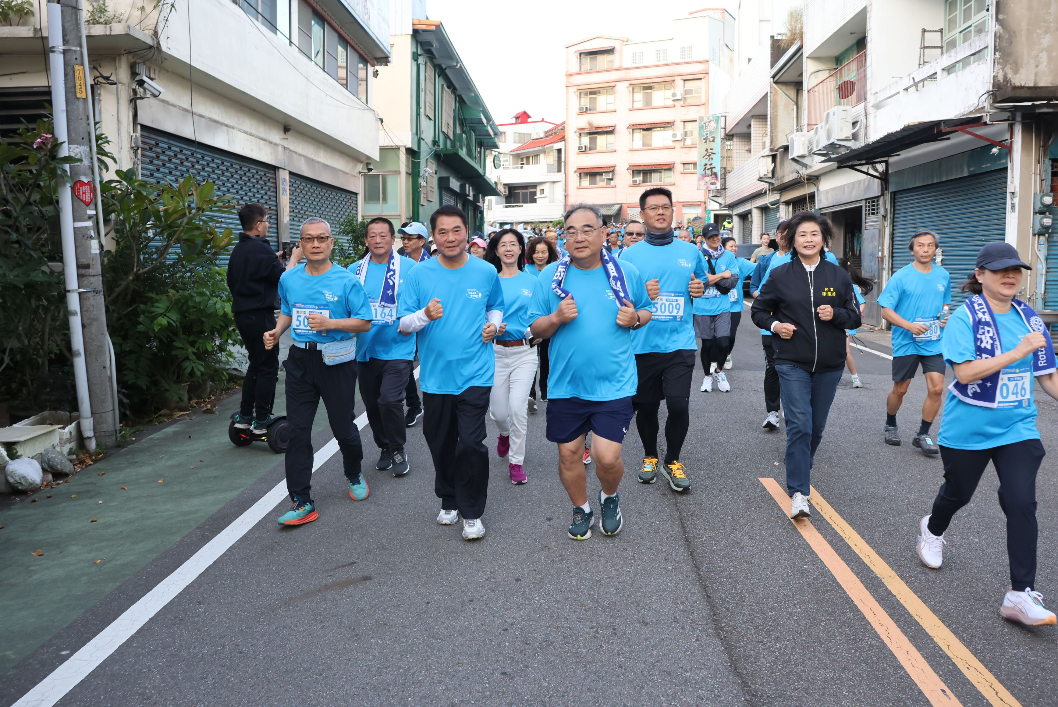 公益反毒路跑登場 縣長行銷明德水庫觀光遊憩體驗