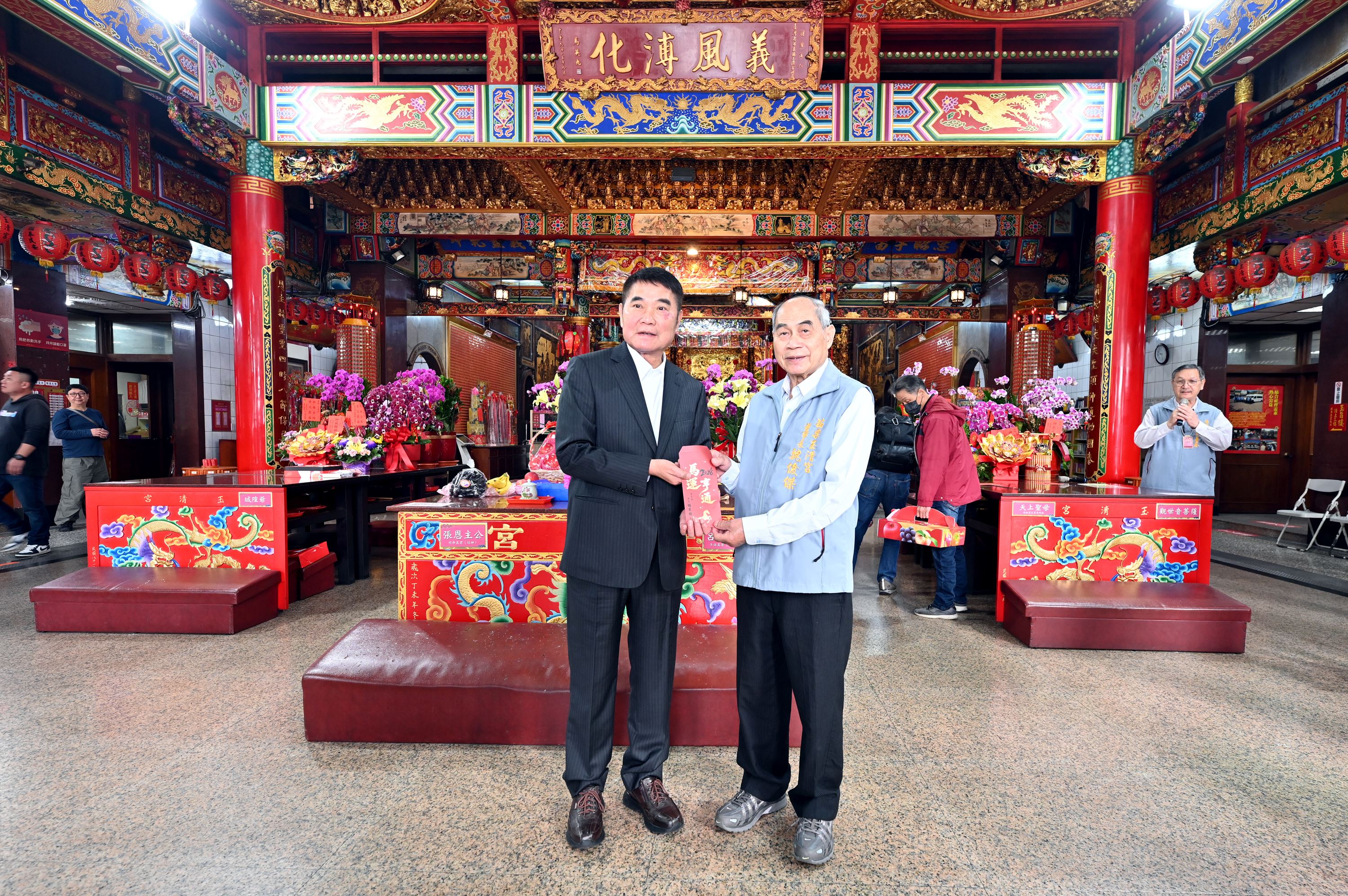 縣府3-縣長鍾東錦開工到玉清宮參拜祈福SC_7443