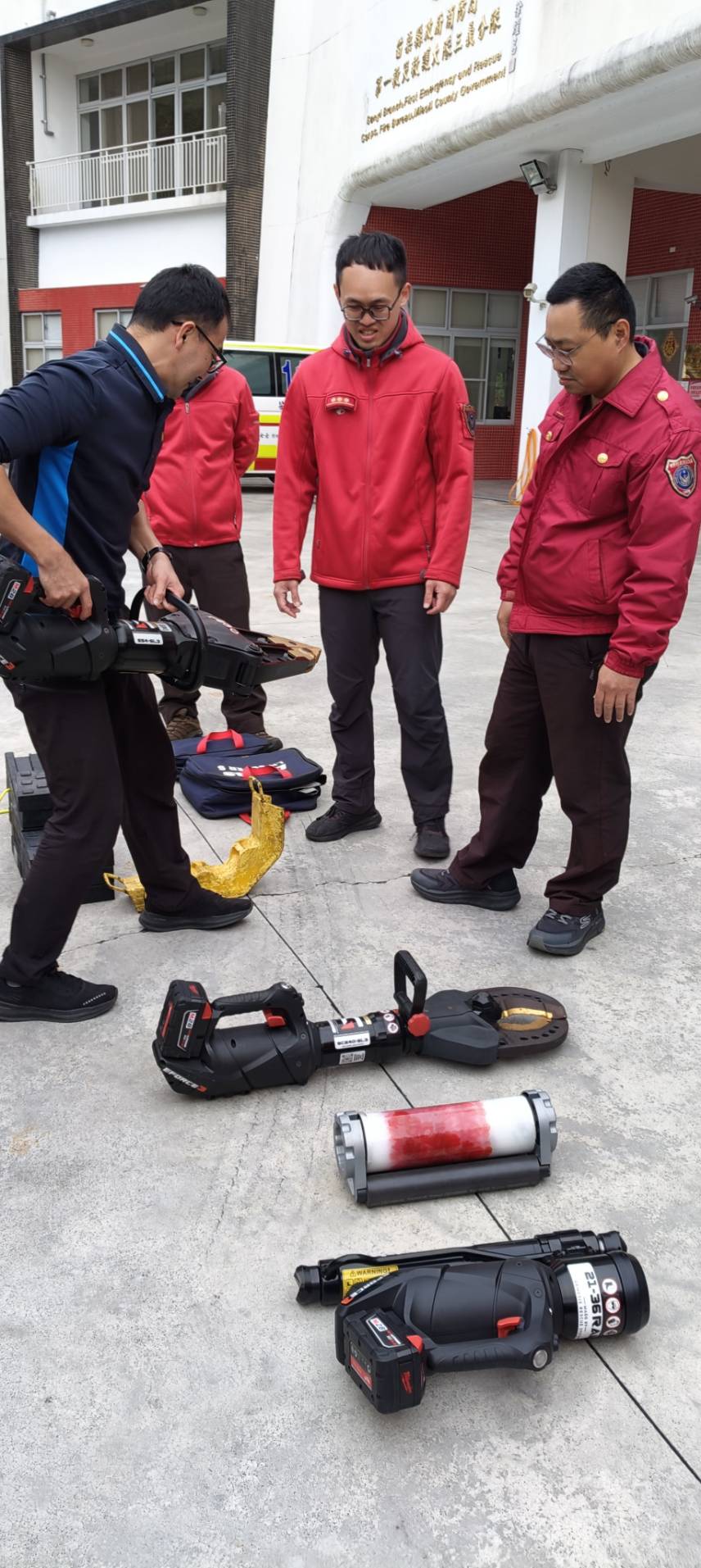 三義分隊車禍救助夾困操作訓練