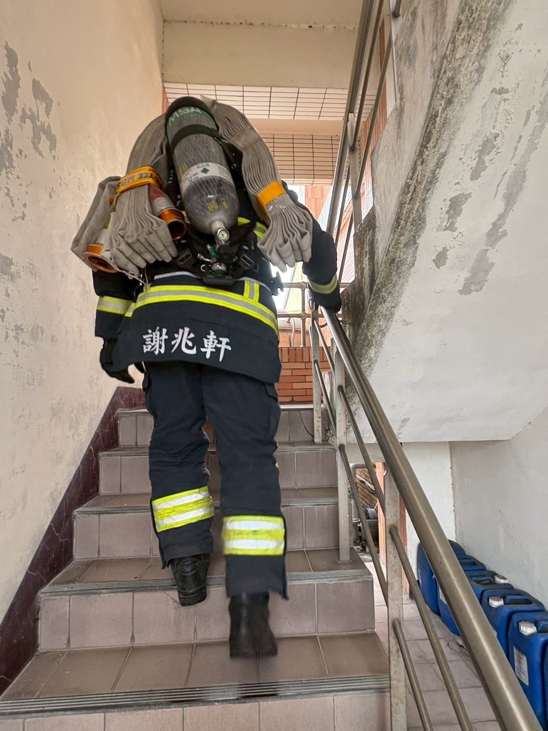 頭屋分隊辦理「空氣消耗測試」 強化高耗氧環境救災能力