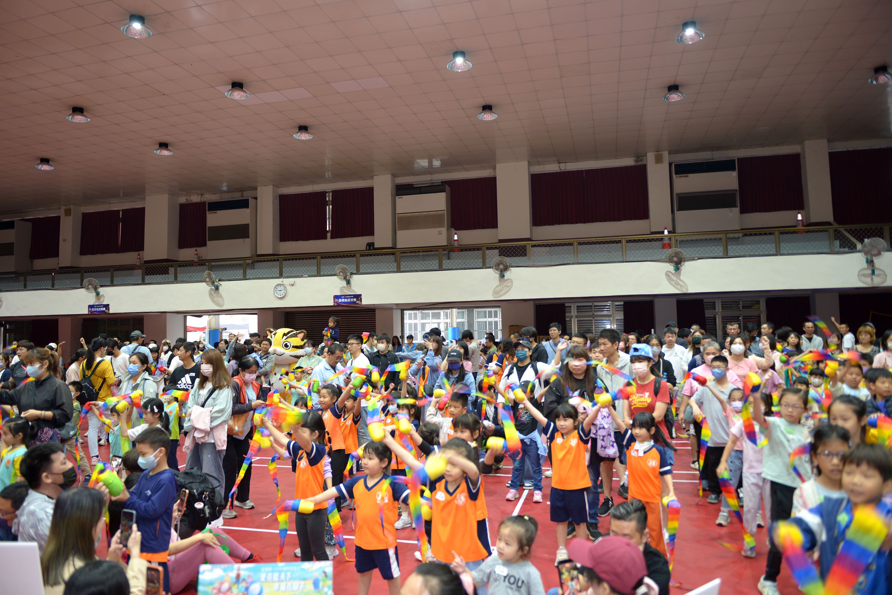縣府8-苗栗縣政府為響應5月15日國際家庭日，於今（9）日在照南國小舉辦「國際家庭日」系列活動.JPG
