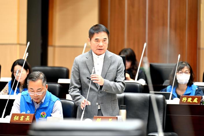 縣府1-縣長鍾東錦答詢DSC_9628