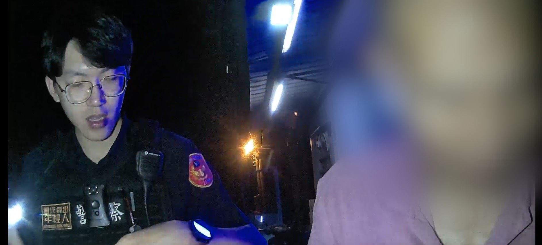 舊傷復發寸步難行！竹南老翁路旁力竭　警方及時載送返家