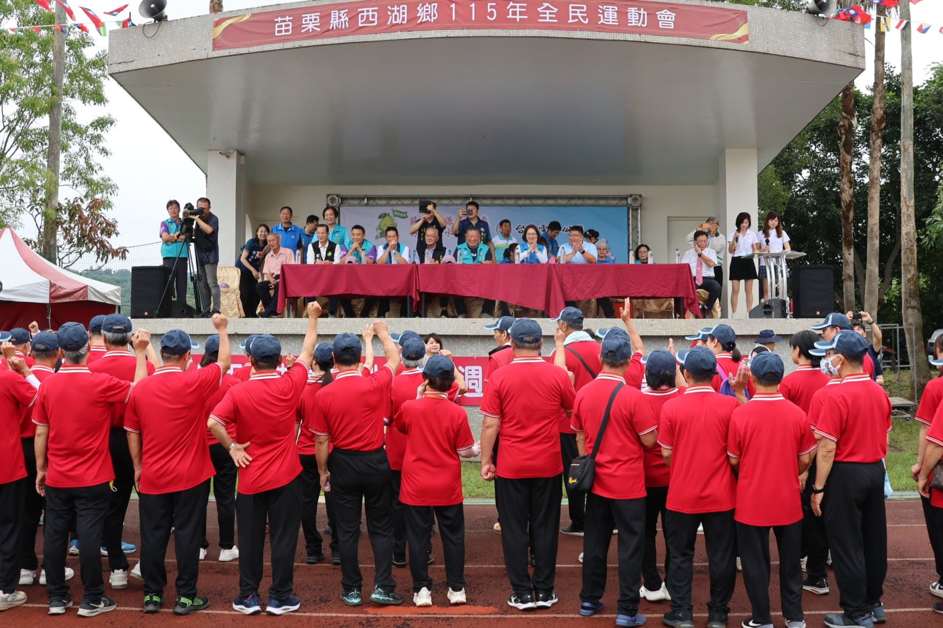 西湖國中校慶暨全民運動會 賴副縣長鼓勵選手及學子