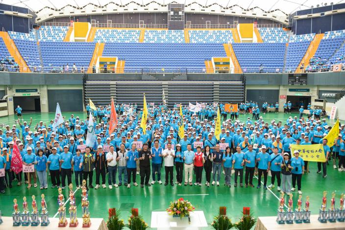 縣府1-苗栗縣職業總工會115年度勞工趣味運動會，大合照.JPG