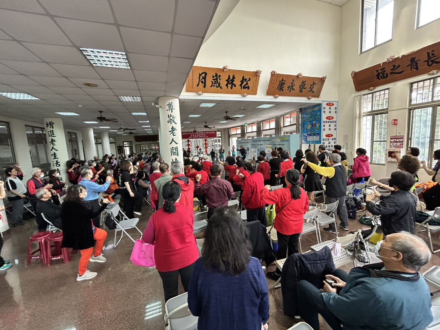 114年度老人日間照顧服務活動年度課程成果展暨結業典禮